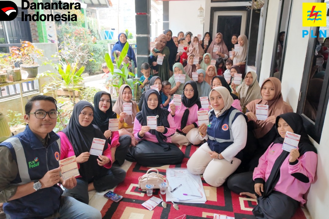 PLN Pusertif Srikandi Movement Gelar Sosialisasi Sadar Bencana untuk Perempuan Tangguh di Kelompok Akar Rumput